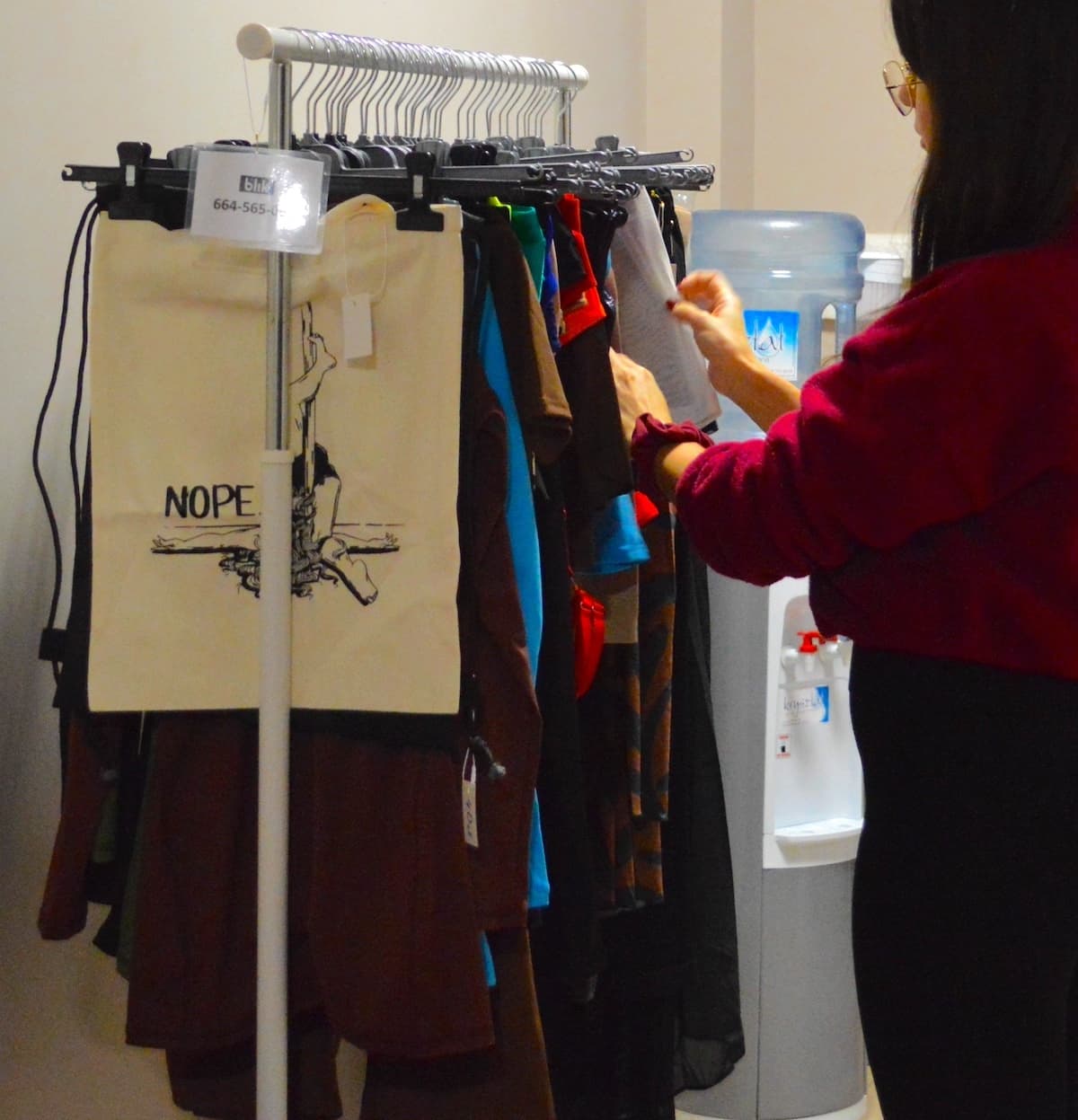 Ubrania na sprzedaż